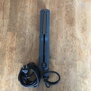 Vanity Planet Pro Titanium Tourmaline Flat Iron